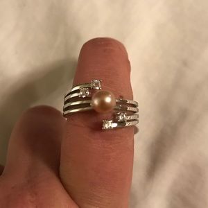 Vantel Pearls Hostess Exclusive Abundance Ring
